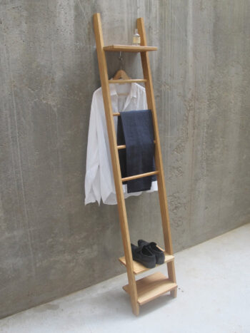 KLEIDERLEITER MASSIVHOLZ
