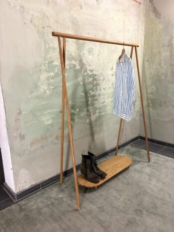 kleiderständer mit regal